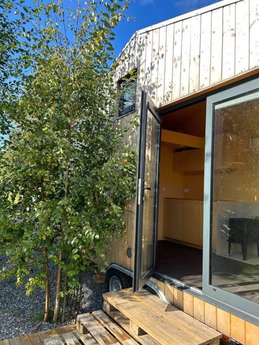 הוילה Little House In קונגסבינגר מראה חיצוני תמונה